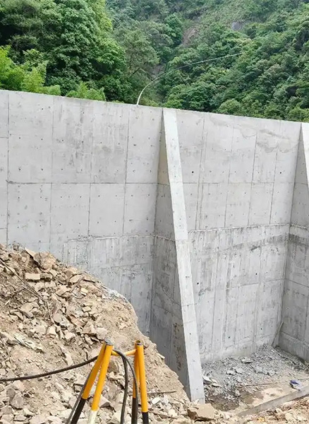 邢台广宗县重力式挡土墙